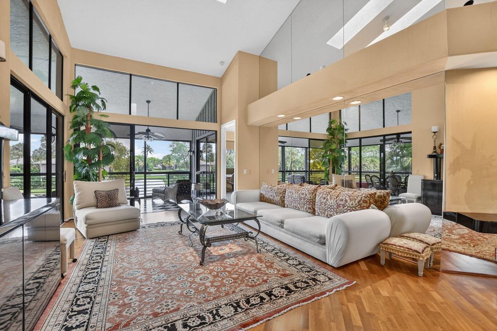 19884 Planters Boulevard B-102, Boca Raton, FL 33434