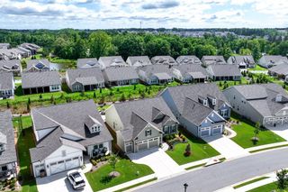 229 Sharp Trail, Hoschton, GA 30548