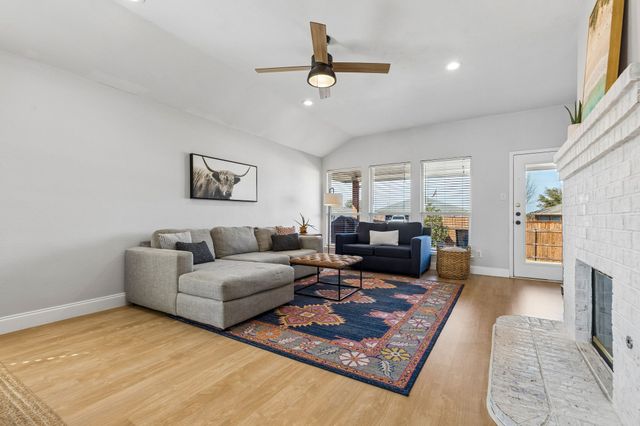 3942 Palace Place, Frisco, TX 75033