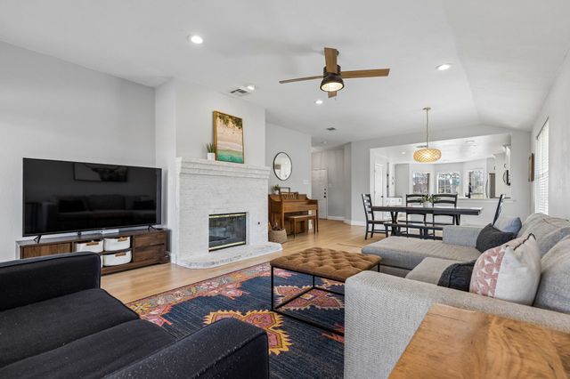 3942 Palace Place, Frisco, TX 75033