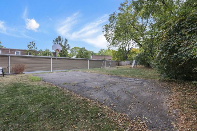 2782 Chateau Circle S, 45, Columbus, OH 43221