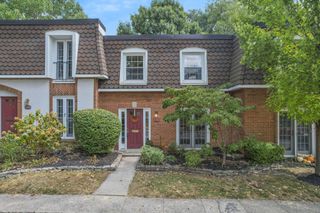 2782 Chateau Circle S, 45, Columbus, OH 43221