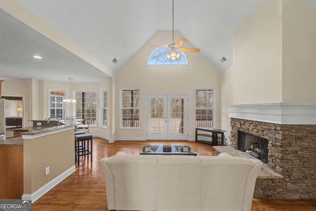 35 Applewood Lane, Taylorsville, GA 30178