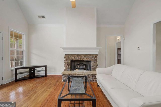 35 Applewood Lane, Taylorsville, GA 30178