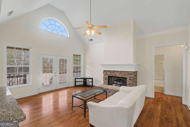 35 Applewood Lane, Taylorsville, GA 30178