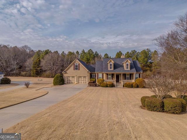 35 Applewood Lane, Taylorsville, GA 30178