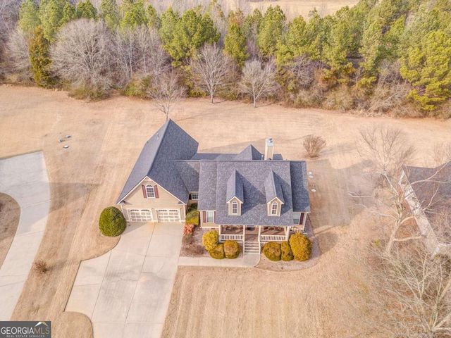 35 Applewood Lane, Taylorsville, GA 30178