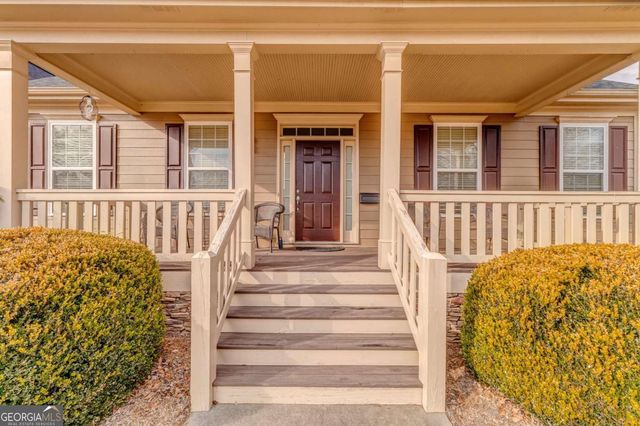 35 Applewood Lane, Taylorsville, GA 30178