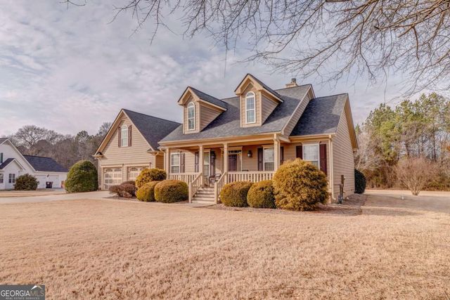 35 Applewood Lane, Taylorsville, GA 30178