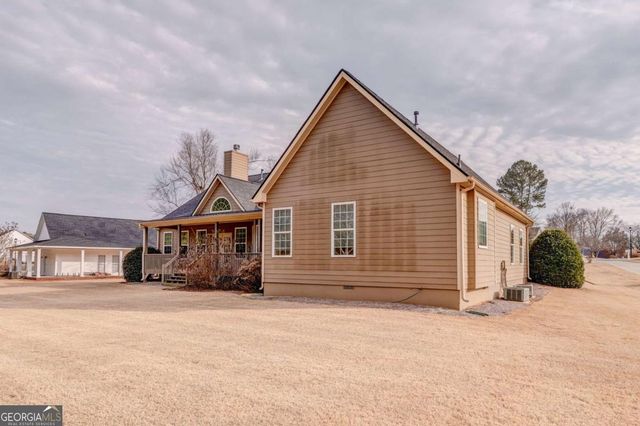 35 Applewood Lane, Taylorsville, GA 30178