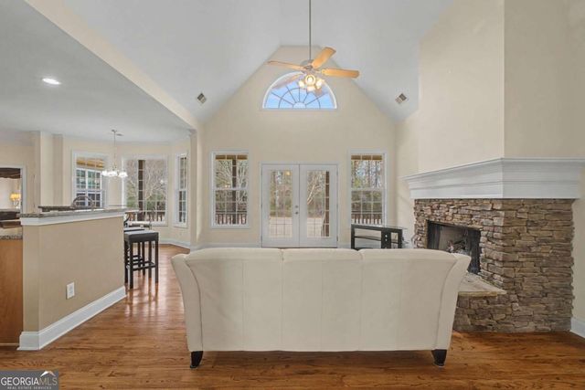 35 Applewood Lane, Taylorsville, GA 30178