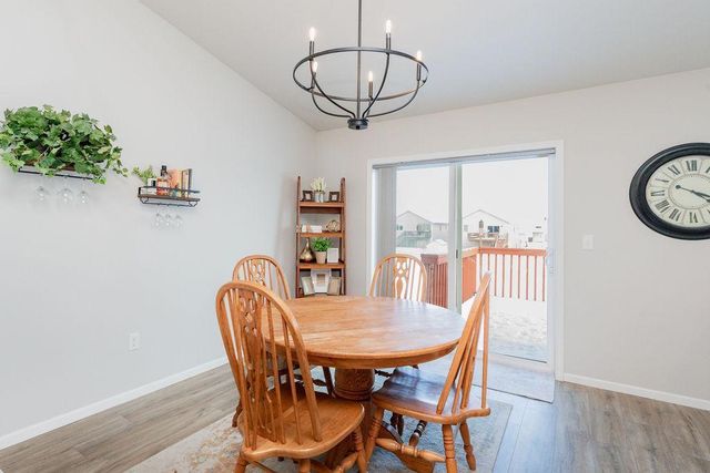 762 2nd Avenue, Horace, ND 58047