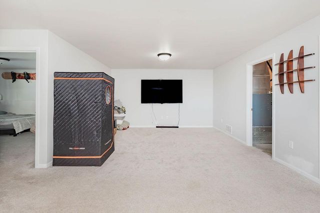 762 2nd Avenue, Horace, ND 58047