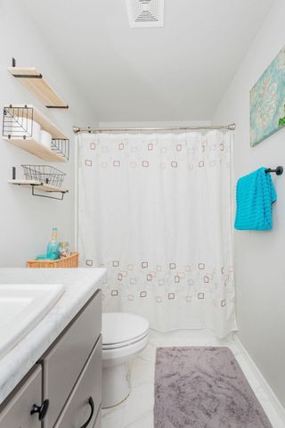 762 2nd Avenue, Horace, ND 58047