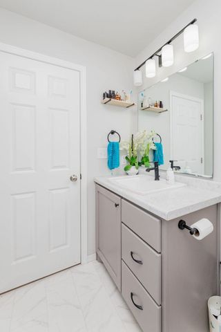 762 2nd Avenue, Horace, ND 58047