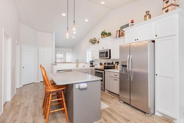 762 2nd Avenue, Horace, ND 58047