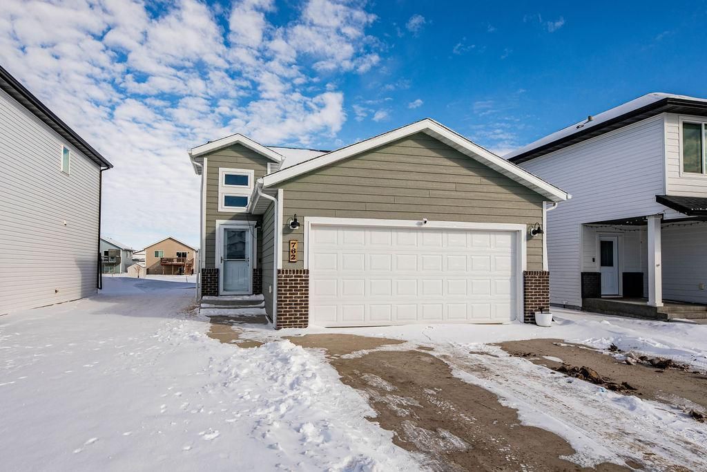 762 2nd Avenue, Horace, ND 58047