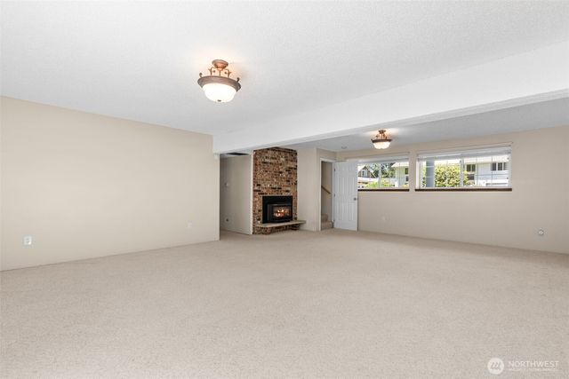 8710 61st Street W, University Place, WA 98467