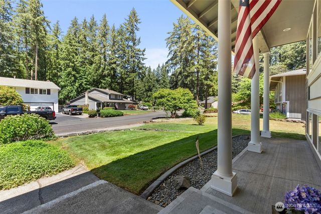 8710 61st Street W, University Place, WA 98467