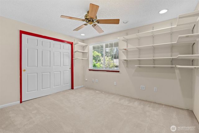 8710 61st Street W, University Place, WA 98467