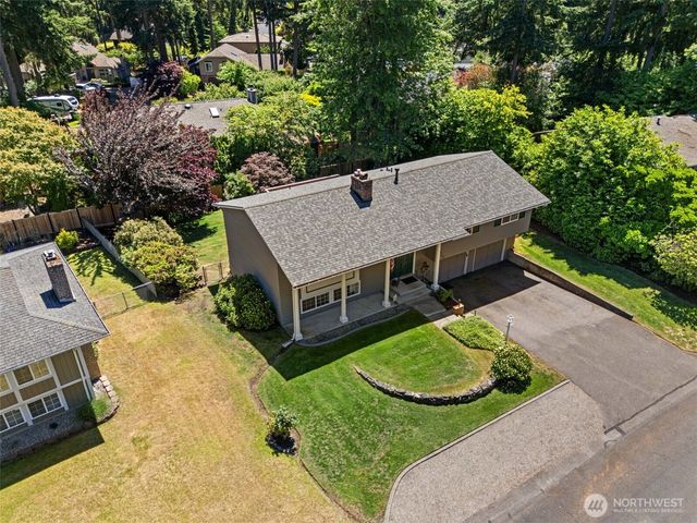 8710 61st Street W, University Place, WA 98467