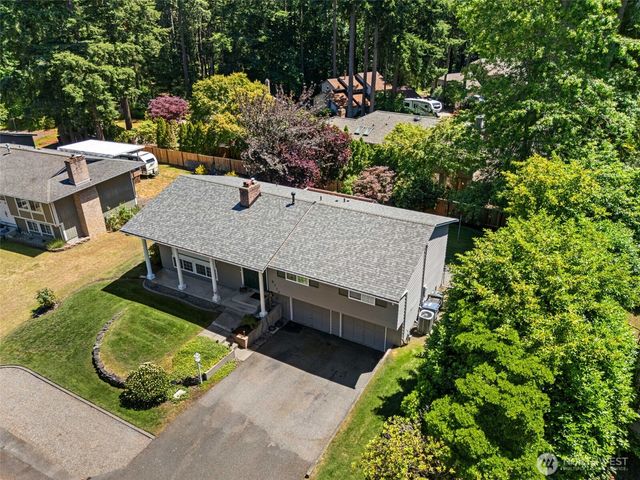 8710 61st Street W, University Place, WA 98467