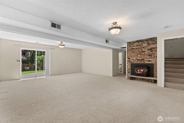 8710 61st Street W, University Place, WA 98467