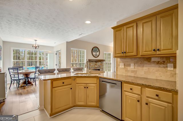 180 Bontura Drive, Senoia, GA 30276