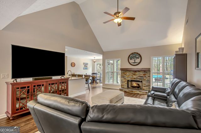 180 Bontura Drive, Senoia, GA 30276