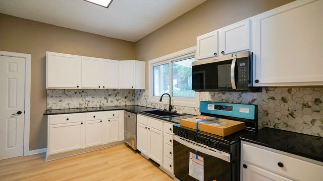 376 LINCOLN Avenue, Council Bluffs, IA 51503