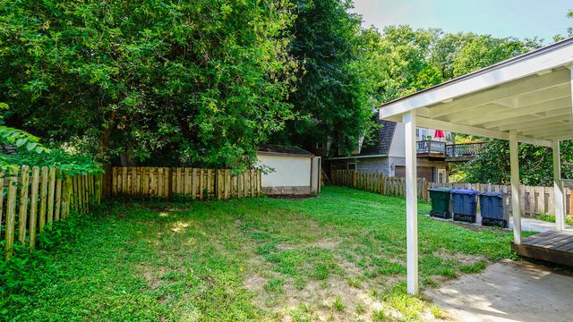 376 LINCOLN Avenue, Council Bluffs, IA 51503
