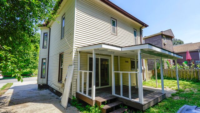 376 LINCOLN Avenue, Council Bluffs, IA 51503