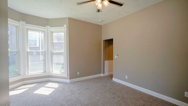376 LINCOLN Avenue, Council Bluffs, IA 51503