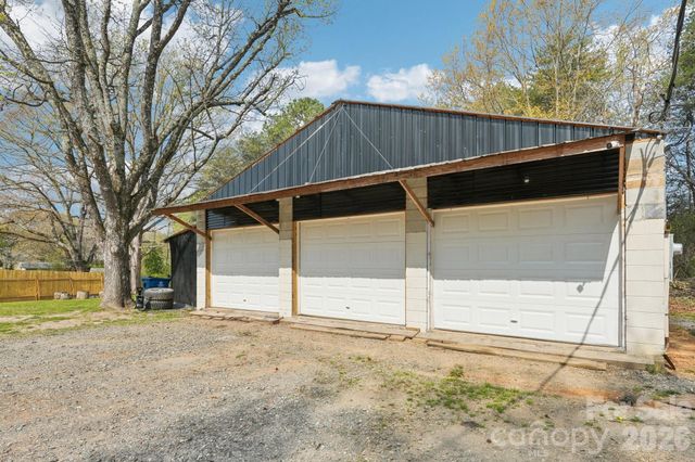 4531 Springs Road, Conover, NC 28613