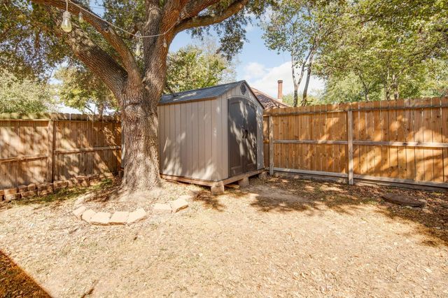19530 Stamford Drive, Tomball, TX 77375