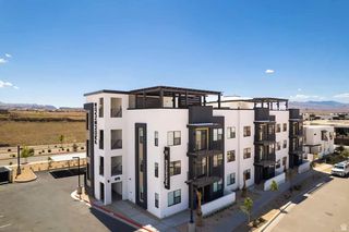 875 W AKOYA PEARL ST #305, St. George, UT 84790