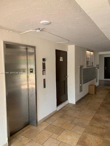 8475 SW 94th St 208E, Miami, FL 33156