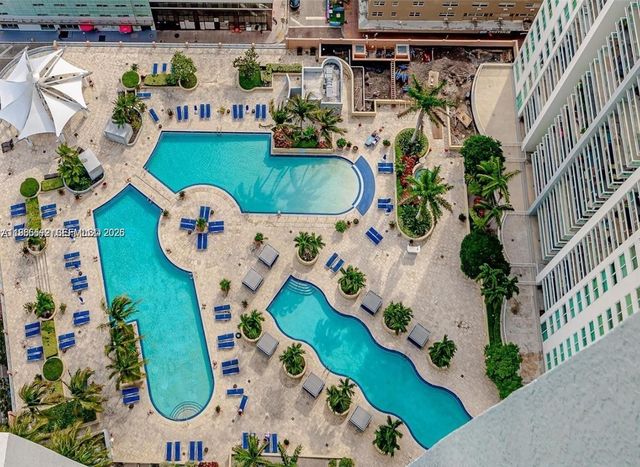 244 Biscayne Blvd 440, Miami, FL 33132