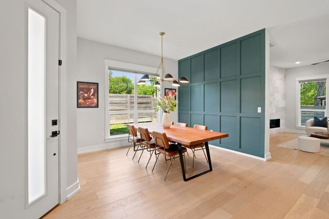 1912 Hether ST, Austin, TX 78704