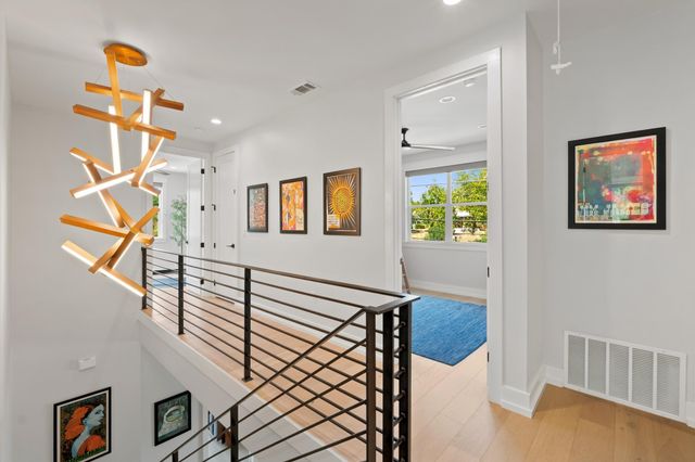 1912 Hether ST, Austin, TX 78704