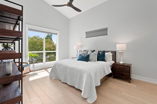 1912 Hether ST, Austin, TX 78704