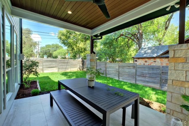 1912 Hether ST, Austin, TX 78704