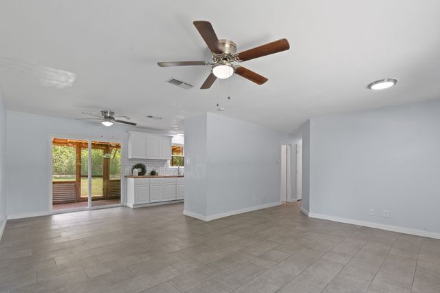 3821 High Meadows Drive, Alvarado, TX 76009