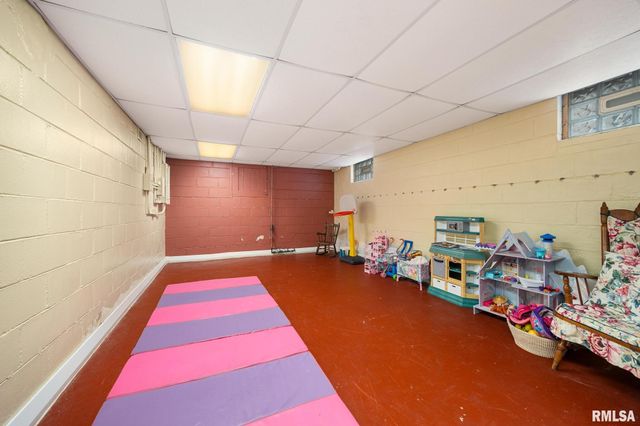 1208 W MARGARET Avenue, Peoria, IL 61604