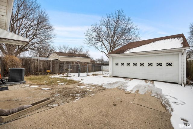 1208 W MARGARET Avenue, Peoria, IL 61604