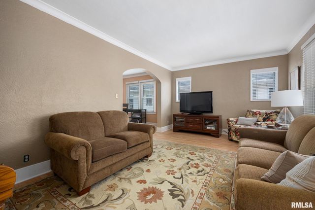 1208 W MARGARET Avenue, Peoria, IL 61604