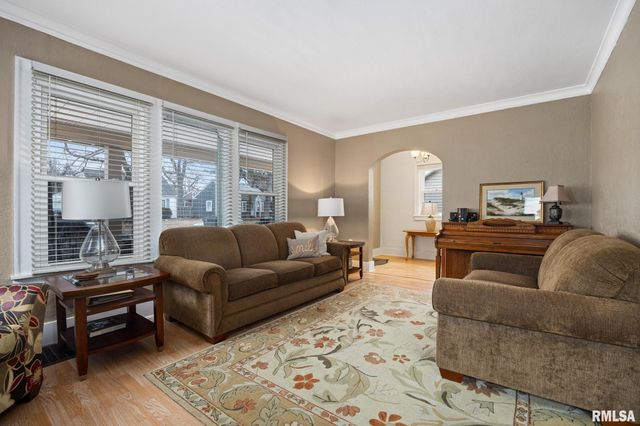 1208 W MARGARET Avenue, Peoria, IL 61604