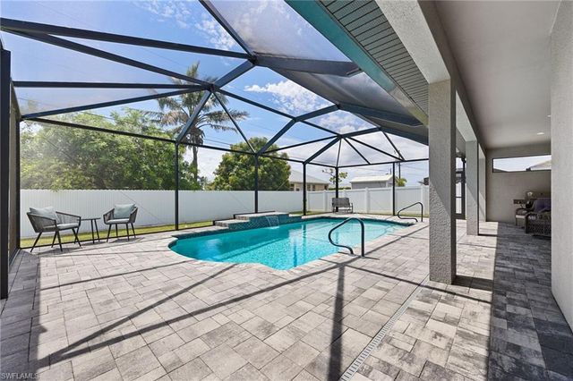 1110 NE 7th PL, Cape Coral, FL 33909