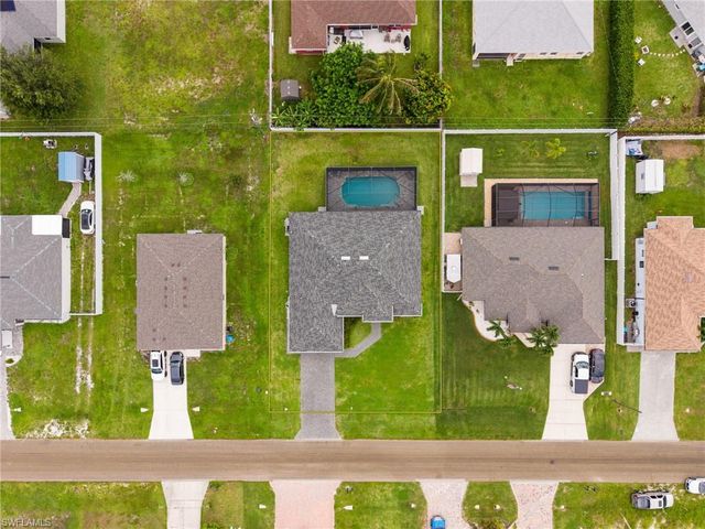 1110 NE 7th PL, Cape Coral, FL 33909