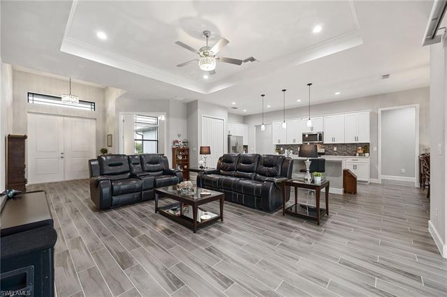 1110 NE 7th PL, Cape Coral, FL 33909